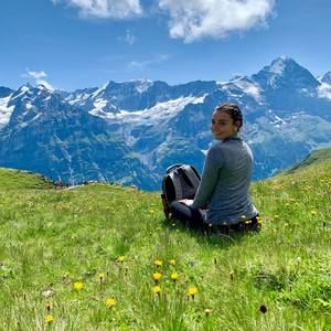 Meet your Posher, Hannah